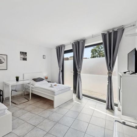 Andriss - Travel & Work - 5 Bedroom - Kitchen - Parking كايزرسلاوترن المظهر الخارجي الصورة